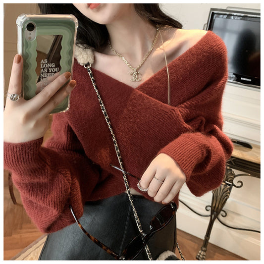 Vネッククロスデザインゆるニット