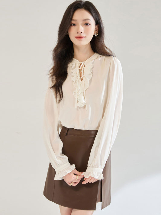 Vネックパフスリーブブラウス