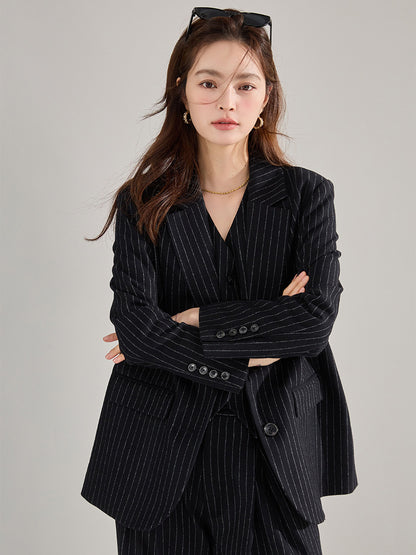 ストライプジャケット＆ワイドパンツ セットアップ