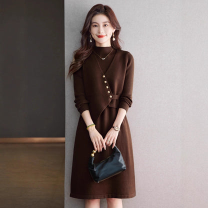 ニットトップス＆ラップ風ミディワンピース