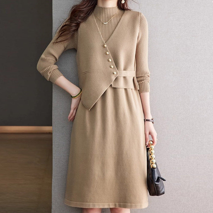 ニットトップス＆ラップ風ミディワンピース