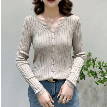 リブ編みVネックスリムフィットカーディガン