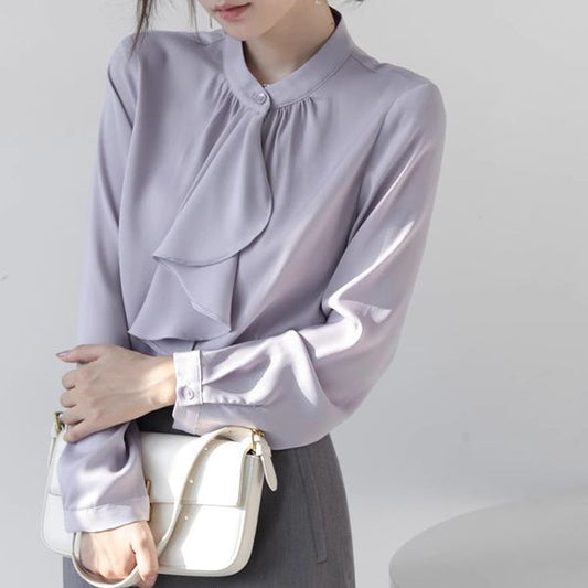 リボンタイブラウス