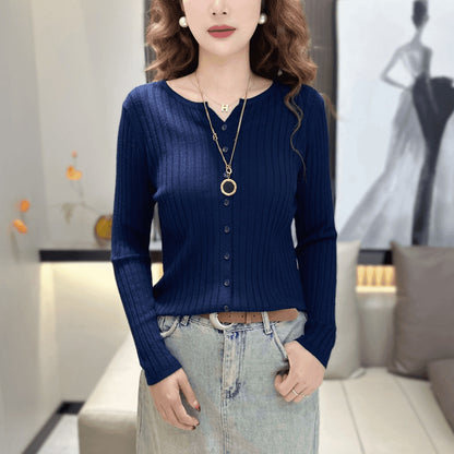 リブ編みVネックスリムフィットカーディガン